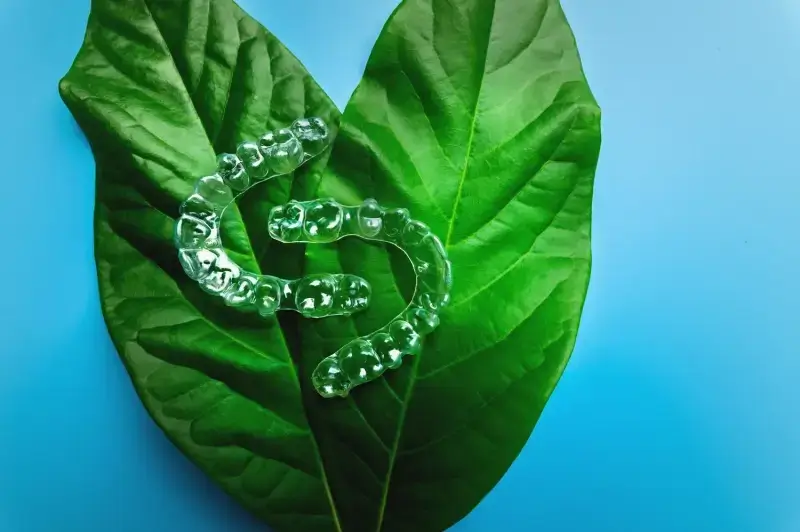 czy-warto-zdecydowac-sie-na-implanty-zebowe-1