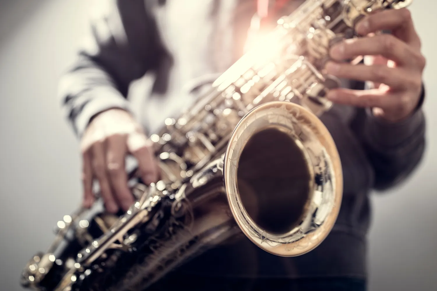 saksofon-jaki-to-rodzaj-instrumentu-f